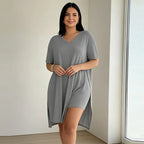 Set de Vară 2 Piese Dama Plus Size, Tricou Lung cu Crăpătură Laterală și Pantaloni Scurți, Material Moale, Elastic și Respirabil