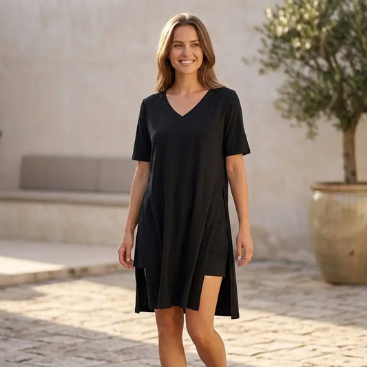 Set de Vară 2 Piese Dama Plus Size, Tricou Lung cu Crăpătură Laterală și Pantaloni Scurți, Material Moale, Elastic și Respirabil